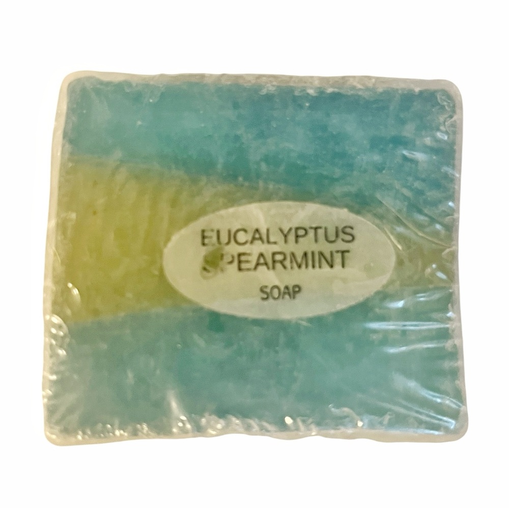 💥 3/$15 🆕 Handmade Bar Soap - Eucalyptus & Spearmint